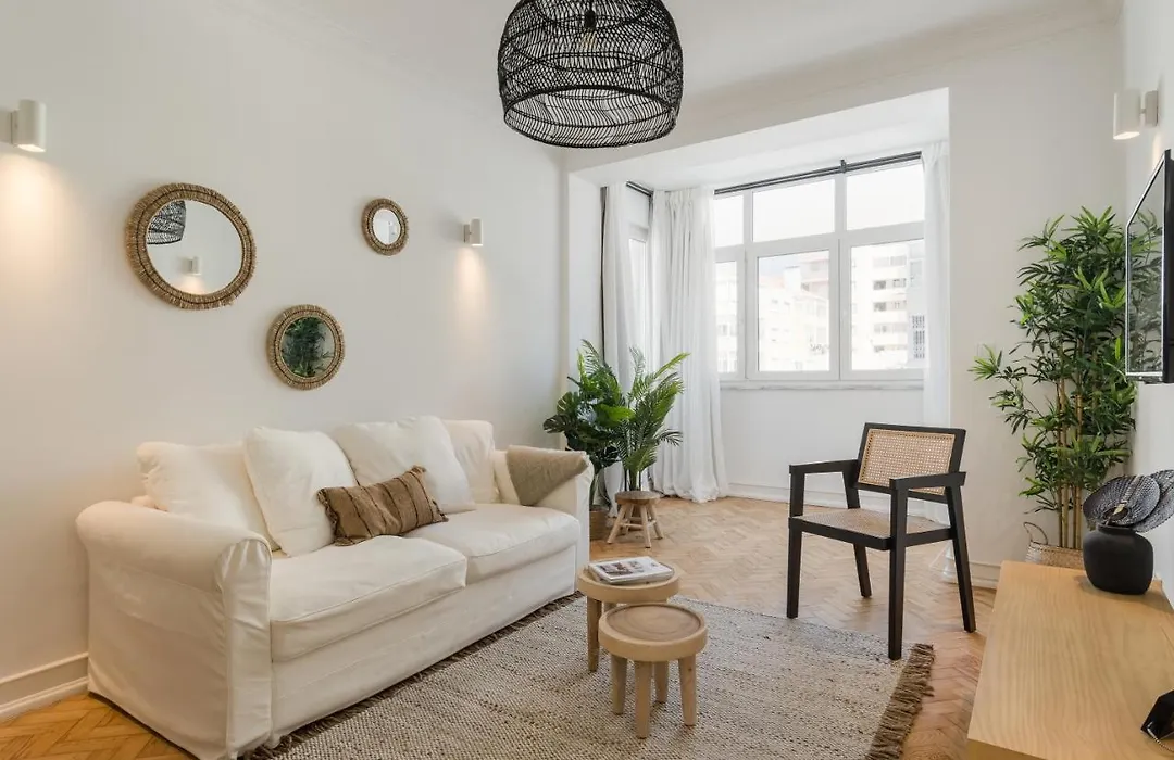 Casa Boma Lisboa - Shining & Spacious Apartments With Balcony - Alvalade I-1