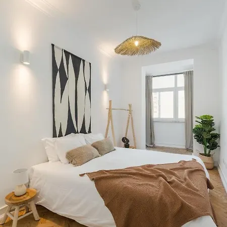 Casa Boma Lisboa - Shining & Spacious Apartments With Balcony - Alvalade I-2